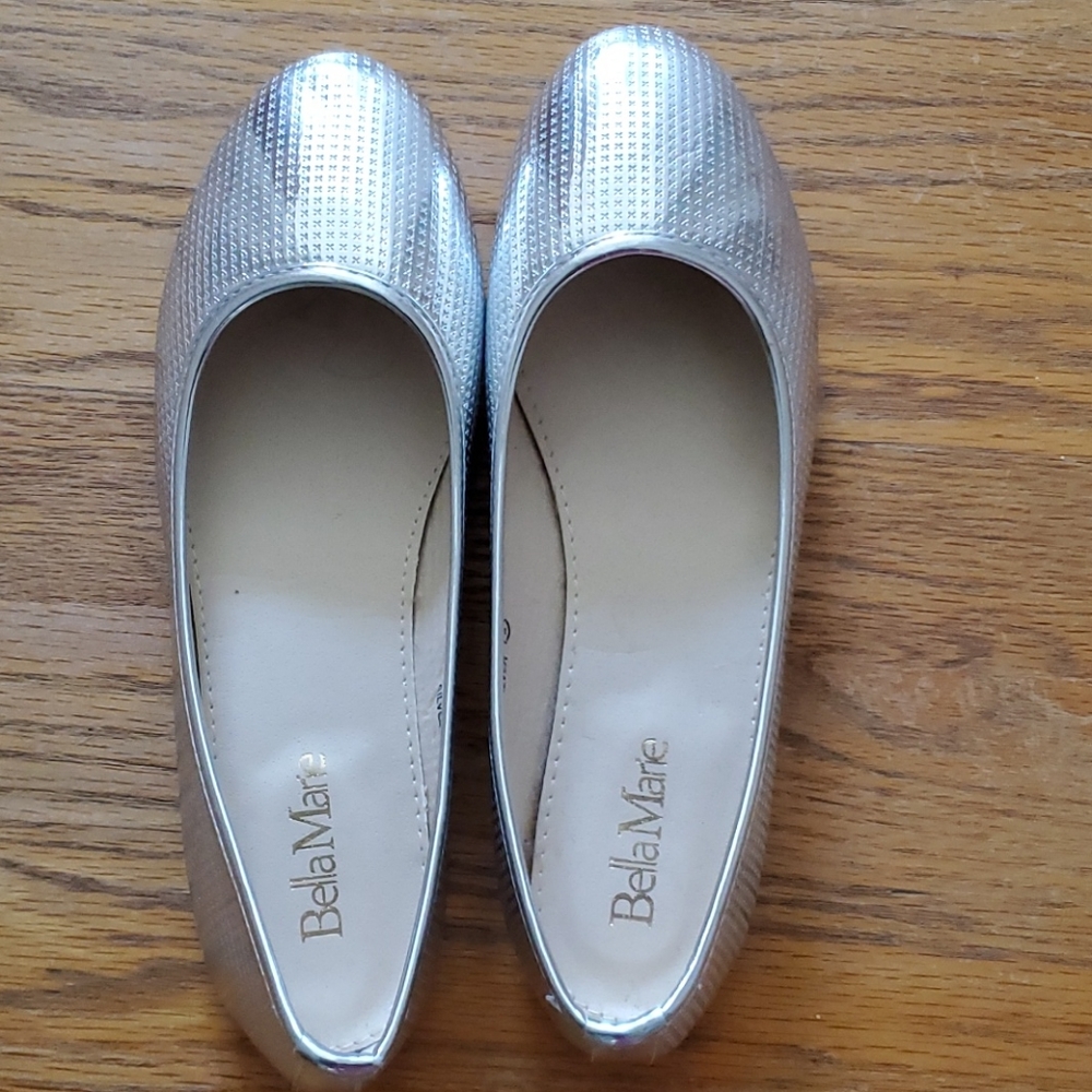 Silver flats